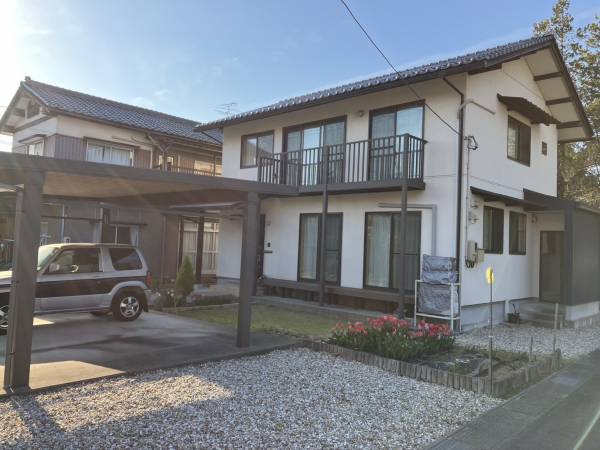 吉田郡永平寺町松岡神明2丁目46-1
価格：2,440万円